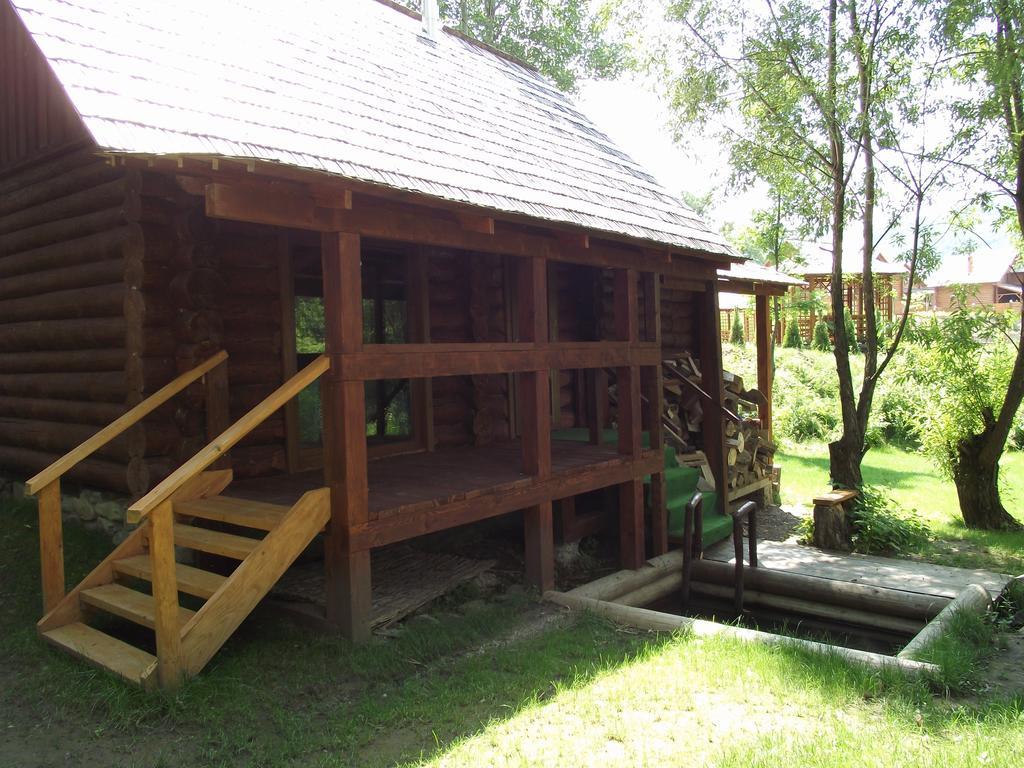 Spa Hotel Zoryani Karpaty Vyshka Extérieur photo